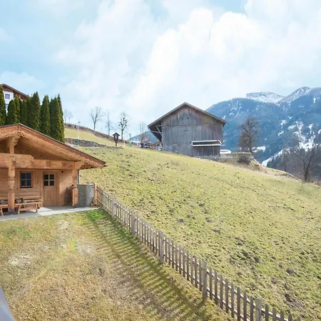 With Panoramic Terrace In Zell Am Ziller Dağ evi Gerlosberg