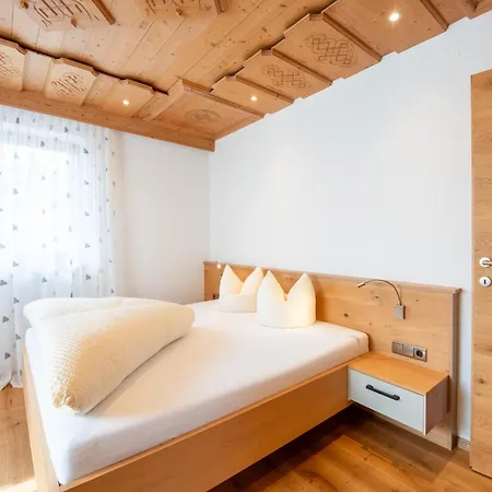 In Zell Am Ziller Near Lift בקתה