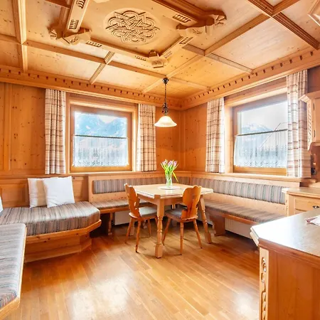 With Panoramic Terrace In Zell Am Ziller Chalet